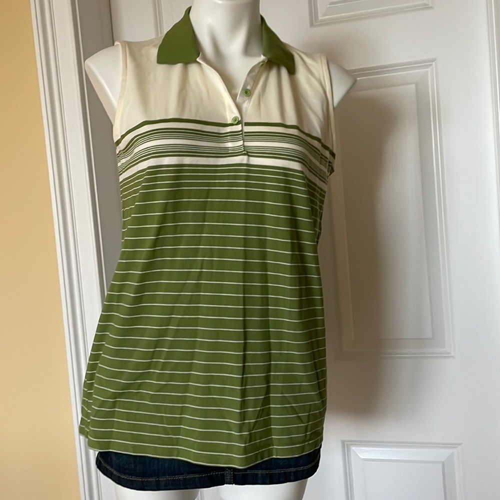 SALE IZOD Women’s Sleeveless Golf Shirt